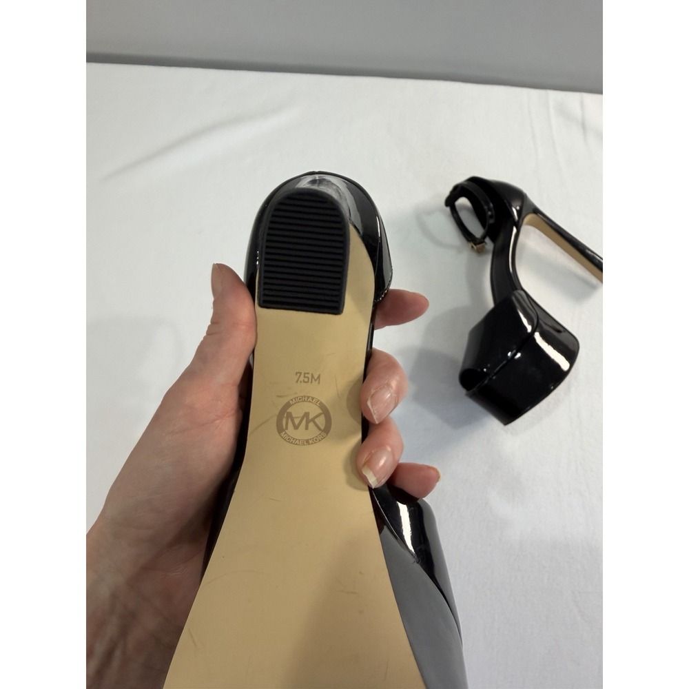 the Michael Kors Martina Patent Leather Peep-Toe Platform Pump. Size 7.5 - Picture 9 of 13